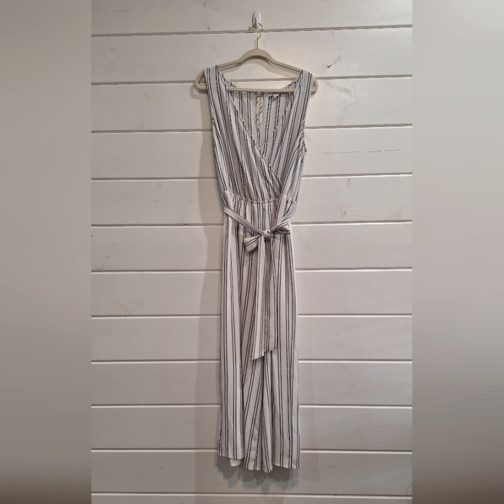 Forever21 Striped Sleeveless Jumpsuit